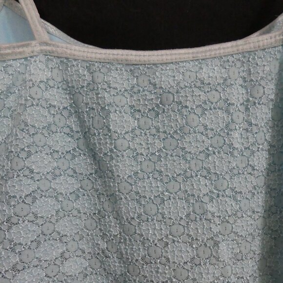 Unbranded | P2P 12 inches measured | Light Blue Lace Spaghetti Strap Top - Picture 10 of 14